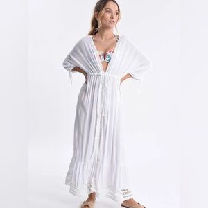 MOLLY BRACKEN COVERUP